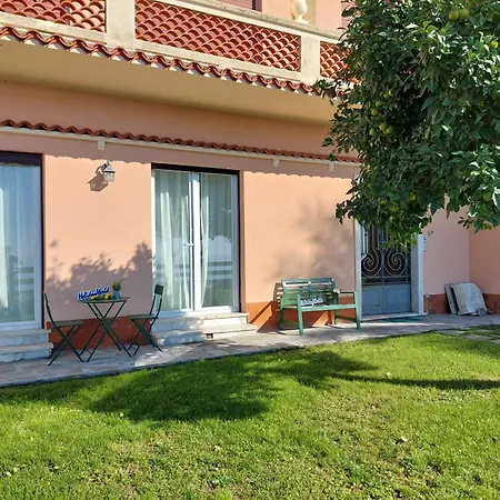 Apartment La Casa Di Alice By World Recco
