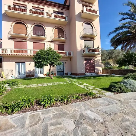 Apartment La Casa Di Alice By World *